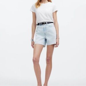 Madewell Women's The '90s Mid-Length Jean Short in Pearlman Wash 25
